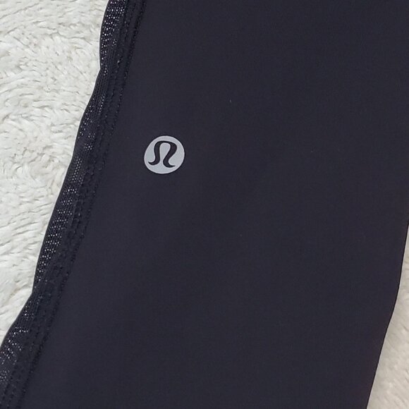 Lululemon Black Ruched Mesh Active Gym Yoga Zipper 18" Capri‎ Cropped Legging 4 - Picture 2 of 6